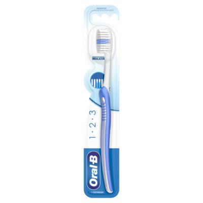 12 X Oral B 123 Toothbrush Medium